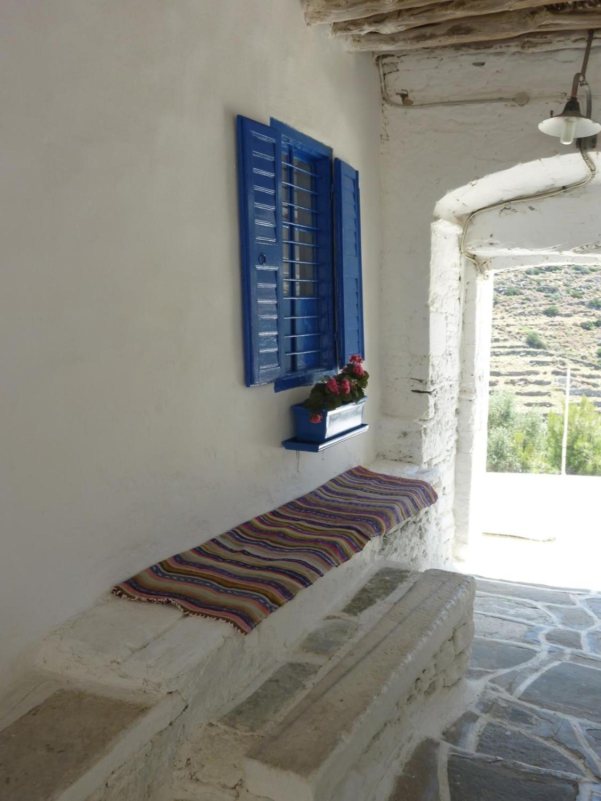 Kastro Gate Apartment ,Entrance To An Ancient Village Kastron  Exterior photo
